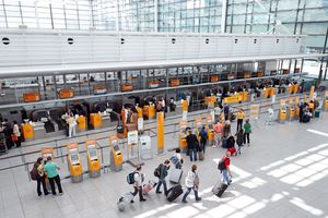 Abfertigungshalle des Flughafens München